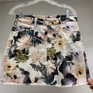 7 For All Mankind Floral Print Women's Skirt Sz 28